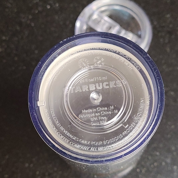 🧜♀️Starbucks Holiday Tumbler - Picture 6 of 7